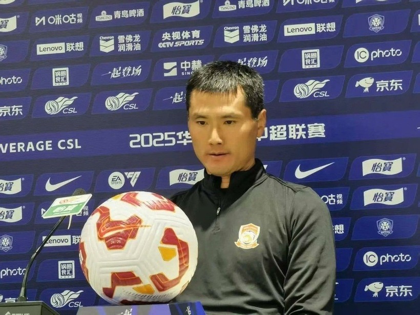 Cựu danh thủ Thiệu Giai Nghị được bổ nhiệm làm huấn luyện viên trưởng đội tuyển quốc gia Trung Quốc.