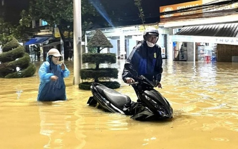 Đà Lạt cho học sinh, sinh viên nghỉ học tránh ảnh hưởng của bão Kalmaegi. Ảnh minh họa