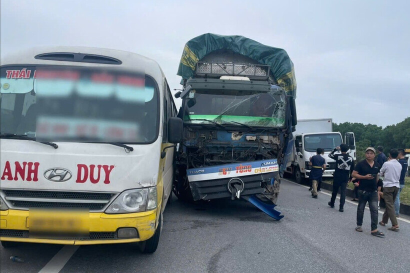 Hiện trường vụ tai nạn. (Ảnh: Tiền Phong)