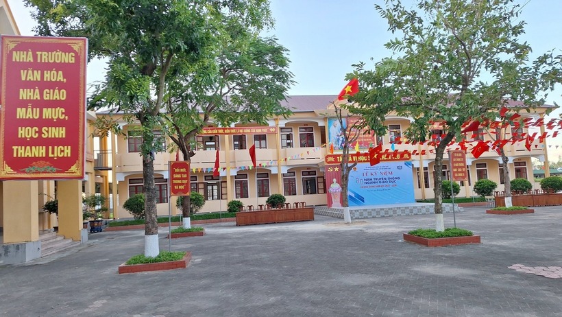 Trường THCS Minh Lạc, nơi em N.K.M. theo học. Ảnh: VietNamnet