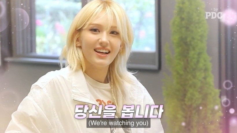 Nữ ca sĩ xuất hiện trên kênh YouTube ‘by PDC’.