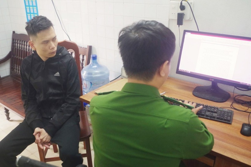 Hoàng Văn Phố tại cơ quan công an (Ảnh: Công an cung cấp).