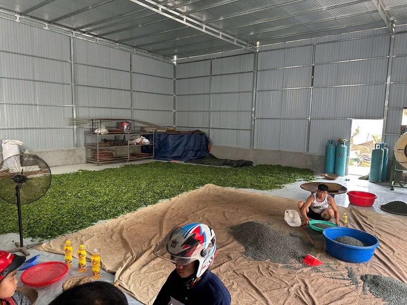 Number 1 luôn là người bạn đồng hành với Linh và thợ tại xưởng để tiếp năng lượng, bền đam mê, không ngừng bước tới chinh phục ước mơ. (Ảnh:NVCC).