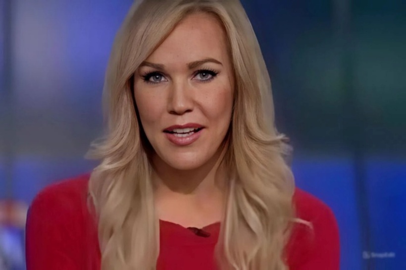 Angelynn Mock từng là cựu phát thanh viên.