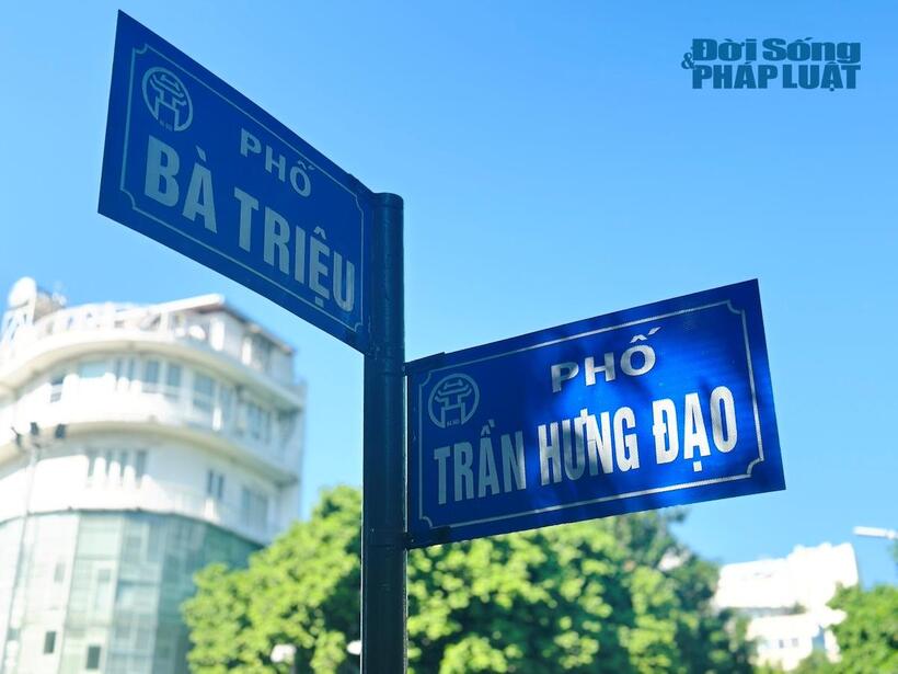 Các khu vực ngã tư Phan Chu Trinh - Trần Hưng Đạo, Ngô Quyền - Trần Hưng Đạo, Hàng Bài - Trần Hưng Đạo, Bà Triệu - Trần Hưng Đạo, Quang Trung - Trần Hưng Đạo, Lê Thánh Tông - Trần Hưng Đạo đã hiển thị lại đếm giây nhưng chỉ trong 8 giây cuối chu kỳ