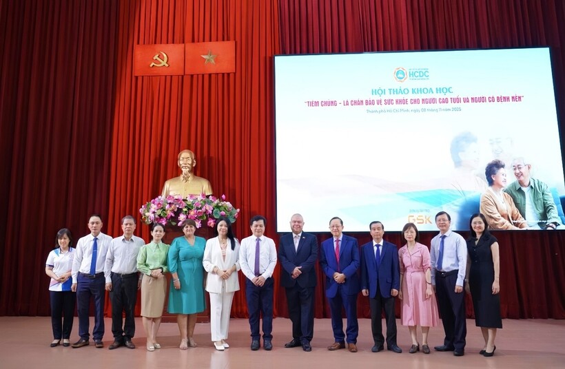 Các cơ quan y tế phối hợp góp phần xây dựng hướng dẫn thực hành tiêm ngừa tại các bệnh viện và cơ sở y tế, cùng người Việt bước vào giai đoạn già hóa khỏe mạnh.