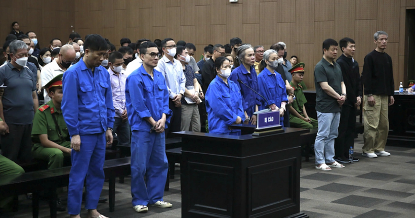 Các bị cáo tại phiên tòa (Ảnh: Nam Anh).