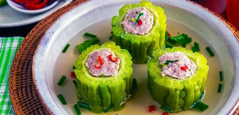 Tuy mướp đắng rất tốt, nhưng chính vì loại quả này có nhiều dược tính nên không phải ai cũng nên ăn.