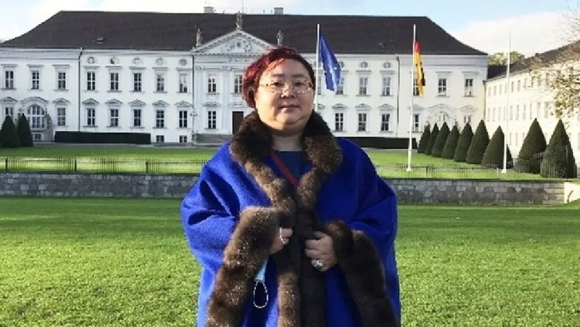 Qian đi khắp châu Âu, lưu trú tại các khách sạn cao cấp và mua trang sức. Ảnh: Metropolitan Police.