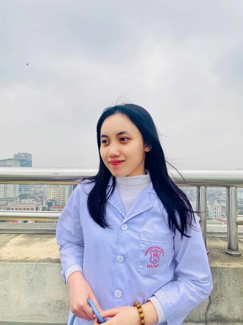 Ngô Thu Hà, sinh viên ngành Y khoa, hệ Bác sĩ, Trường Đại học Y Hà Nội. Ảnh: Sức khỏe & Đời sống