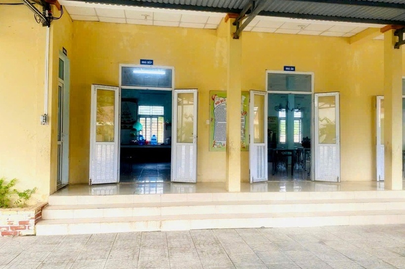 Bếp ăn của Trường Phổ thông Dân tộc bán trú Tiểu học Kim Thủy. Ảnh: Dân trí