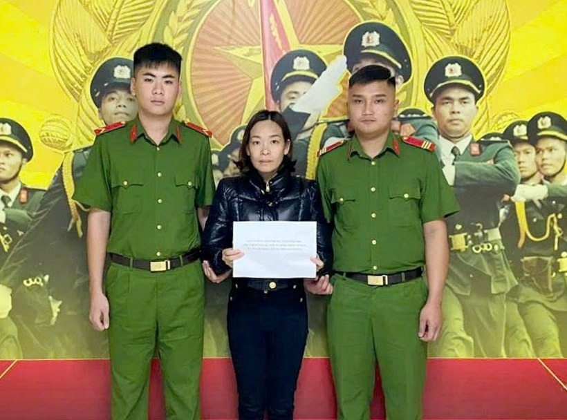 Văn phòng Cơ quan Cảnh sát điều tra Công an thành phố bắt giữ đối tượng Đào Thị Mỵ. (Ảnh: Công an TP.Hải Phòng)