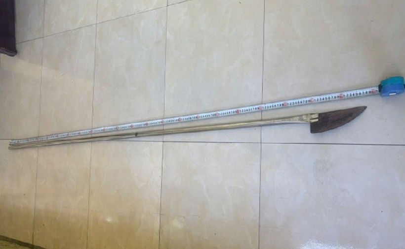 Hung khí các đối tượng sử dụng. (Ảnh: Công an tỉnh Bắc Ninh)