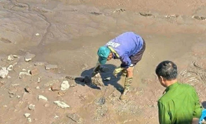 Nơi phát hiện bộ hài cốt người phụ nữ. Ảnh: NLĐ