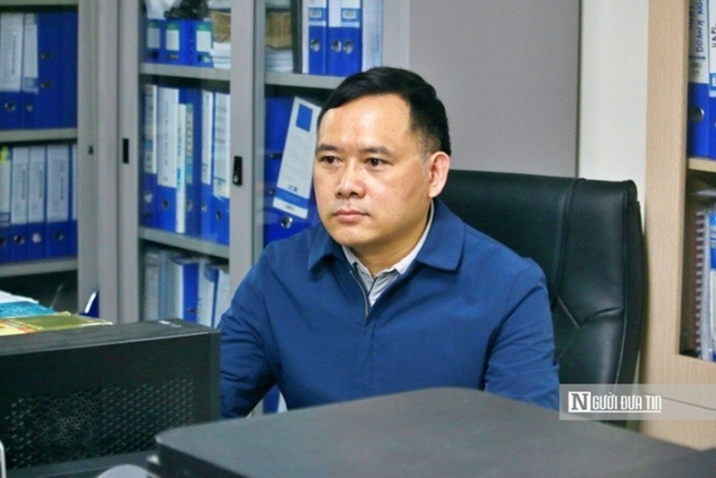 Suốt 10 năm gắn bó với Trung tâm, Luật gia Hà Huy Từ thường chất chứ suy tư, trăn trở về hành trình mang công lý tới người người nghèo.