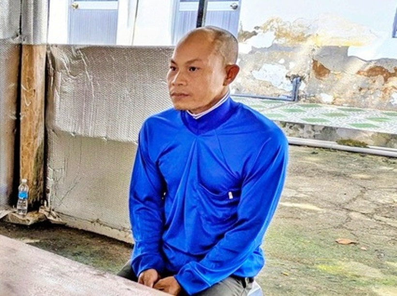 Tâm Anh ngụy biện rằng do nhà mình nghèo không lấy được vợ nên túng quẫn. (Ảnh: Công an tỉnh An Giang)