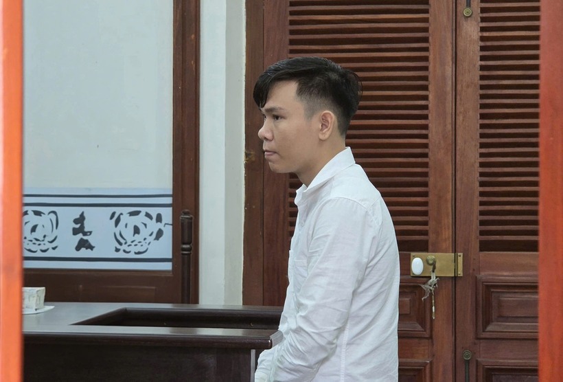 Bị cáo Lê Văn Quang tại phiên tòa ngày 17/11. (Ảnh: Tiền phong)