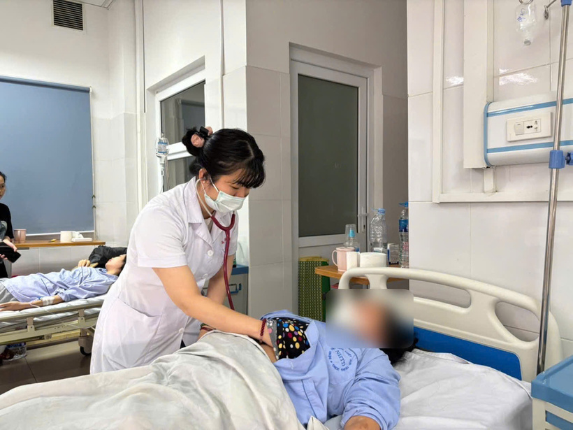 Viêm da cơ địa là bệnh mạn tính nhưng hoàn toàn có thể kiểm soát nếu người bệnh tuân thủ điều trị và tái khám đúng chuyên khoa