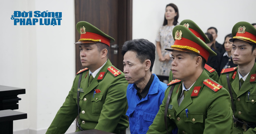 Bị cáo Cao Văn Hùng tại phiên tòa sáng nay.