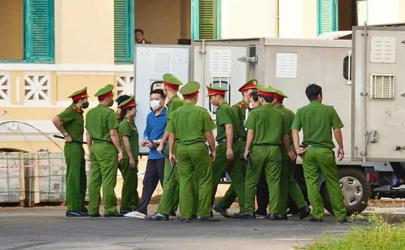 Bị cáo Phạm Quang Linh (Quang Linh Vlog, SN 1998). (Ảnh: Pháp luật TP.HCM)