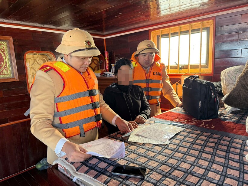 Tổ công tác xử lý trường hợp sử dụng Giấy chứng nhận an toàn kỹ thuật và bảo vệ môi trường đã hết hạn.