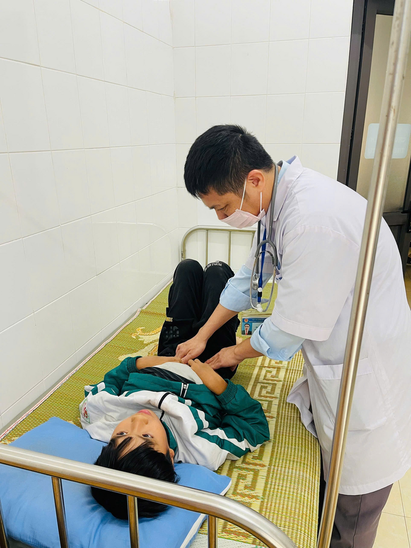 Trung tâm Y tế khu Vực Văn Chấn (Lào Cai): Ứng dụng chuyển đổi số bước tiến mới trong khám chữa bệnh - 8