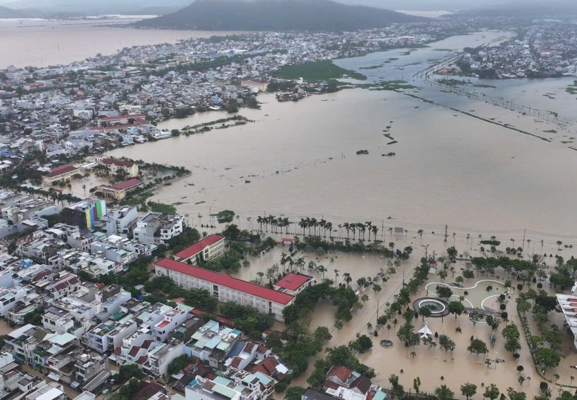 Một số khu vực phía Đông tỉnh Đắk Lắk ngập sâu. (Ảnh: Dân trí)