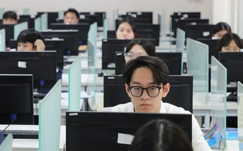 Từ hôm nay (25/11), Đại học Quốc gia Hà Nội chính thức mở cổng đăng ký tài khoản cho kỳ thi Đánh giá năng lực (HSA) năm 2026. Ảnh minh họa