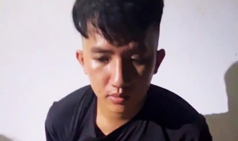 Nguyễn Trung Tín lúc bị bắt. Ảnh: Công an Đồng Tháp/VnExpress