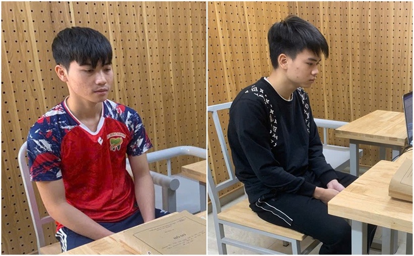 Kiểm sát viên lấy lời khai đối tượng Nguyễn Đình Thục, Nguyễn Văn Khải. (Ảnh: Báo Bắc Ninh)