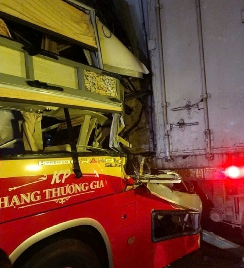 Hiện trường vụ tai nạn. Ảnh: Báo Người lao động.