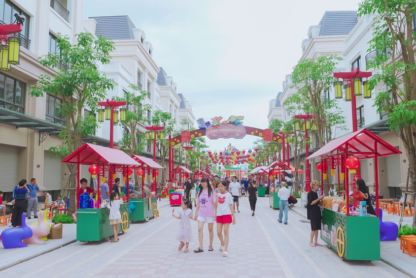 Asia Vibe, thương phố quốc tế đầu tiên, thổi bùng sức sống thương mại - dịch vụ tại Móng Cái