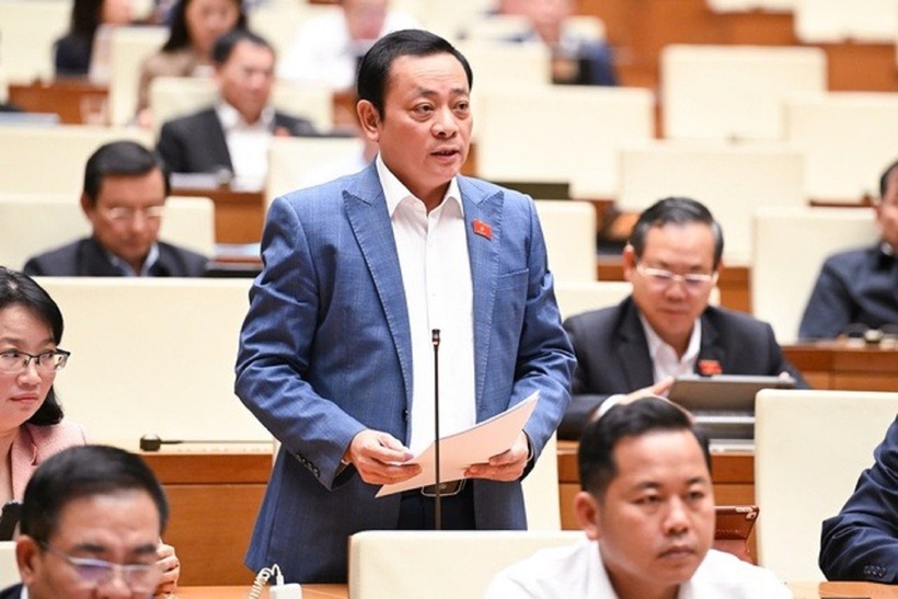 ĐBQH Lê Văn Khảm (Ảnh: Media Quốc hội).