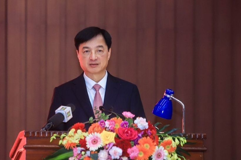 Bí thư Thành ủy Hà Nội Nguyễn Duy Ngọc phát biểu giao nhiệm vụ cho tân Phó Bí thư Thành ủy Vũ Đại Thắng (Ảnh: Hữu Thắng).