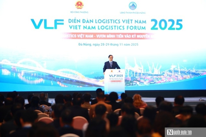 Thủ tướng nhấn mạnh yêu cầu đưa logistics từ vai trò hỗ trợ sang động lực tăng trưởng quốc gia.
