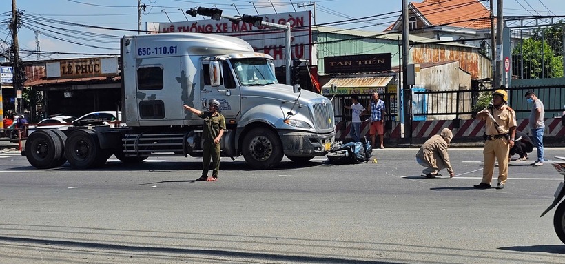Hiện trường vụ tai nạn. Ảnh: Báo Tiền phong.