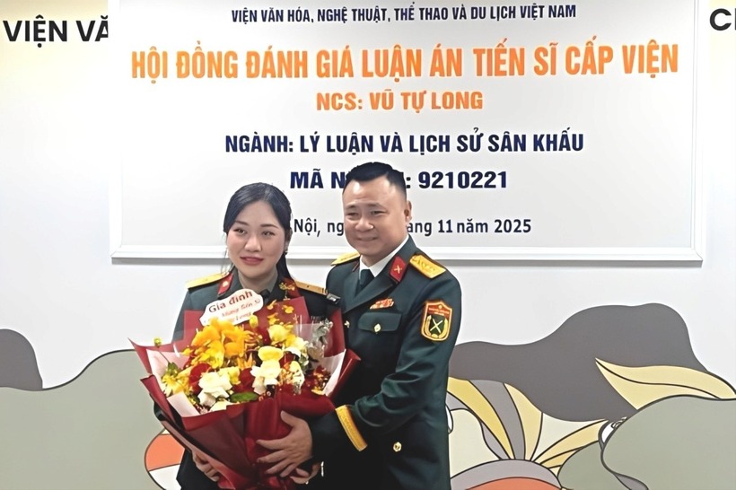 Lễ bảo vệ luận án Tiến sĩ của NSND Tự Long diễn ra vào ngày 29/11 tại Viện Văn hóa, Nghệ thuật, Thể thao và Du lịch Việt Nam. Ảnh: Tiền Phong