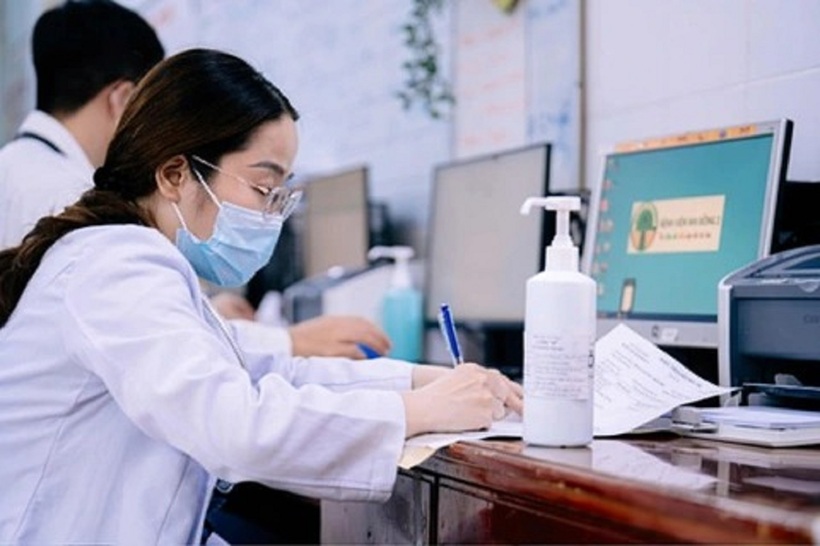 Mỗi năm, Việt Nam có khoảng 7.000 bác sĩ chuyên khoa được đào tạo nhưng lại thiếu sự xác nhận văn bằng học thuật tương đương thạc sĩ, tiến sĩ. Ảnh minh họa