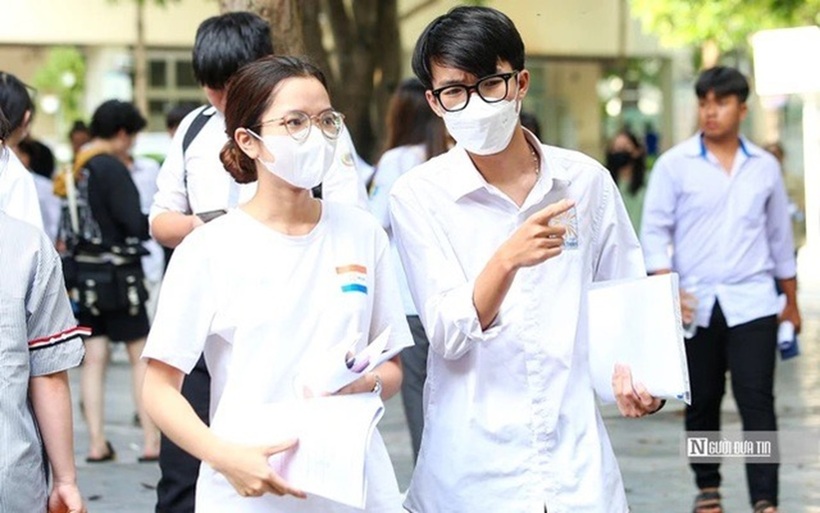 Học sinh khi hàng loạt trường đại học thay đổi phương thức tuyển sinh.