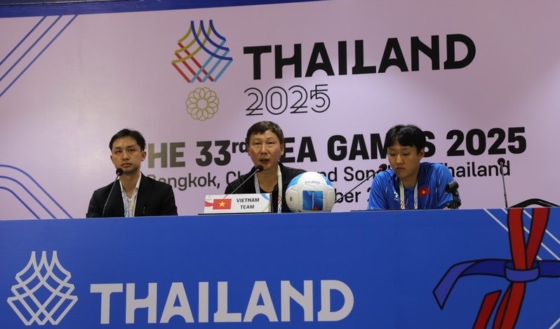 Ông Kim Sang Sik, huấn luyện viên trưởng đội tuyển U22 Việt Nam. (Ảnh: TTXVN)