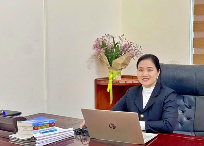 Chị Nguyễn Thị Hương Thủy - Chi nhánh trưởng Chi nhánh số 4 (Trung tâm TGPL nhà nước tỉnh Lào Cai) đã tham gia trợ giúp pháp lý miễn phí giúp nhiều trường hợp thoát vòng lao lý để có cơ hội làm lại cuộc đời.