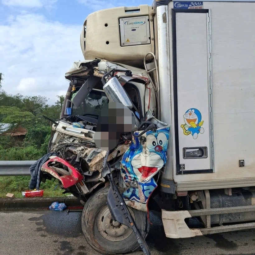 Hiện trường vụ tai nạn giao thông. Ảnh: Báo Dân trí.