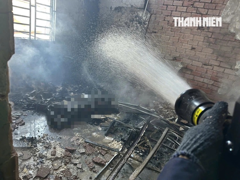 Vụ cháy khiến một người đàn ông tử vong. Ảnh: Thanh Niên.