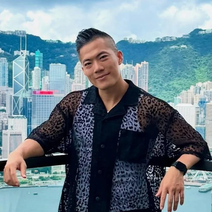 Huấn luyện viên thể hình cá nhân của Châu Kiệt Luân, cha của Hulk, Chen Hongjing. (Instagram @hulk770408)