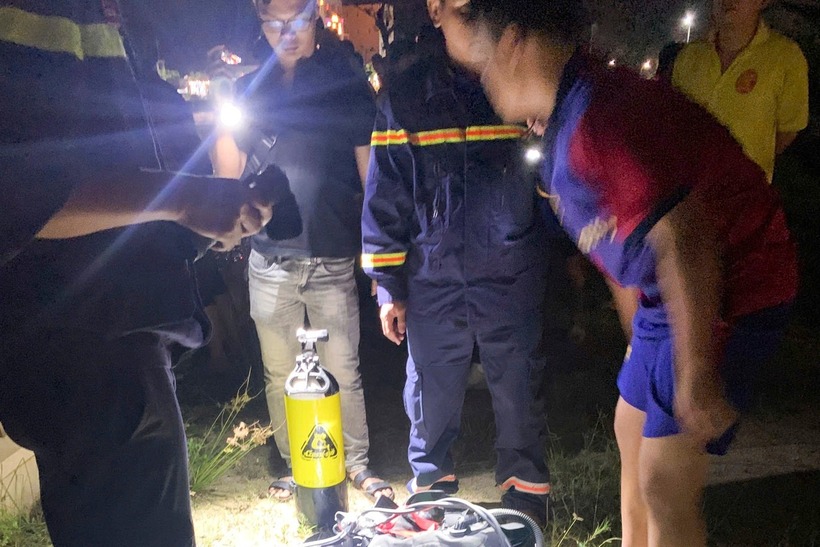 Tìm thấy thi thể thiếu niên mất tích trong vụ lật thúng trên sông Hà Thanh ở Gia Lai. Ảnh: Tiền Phong