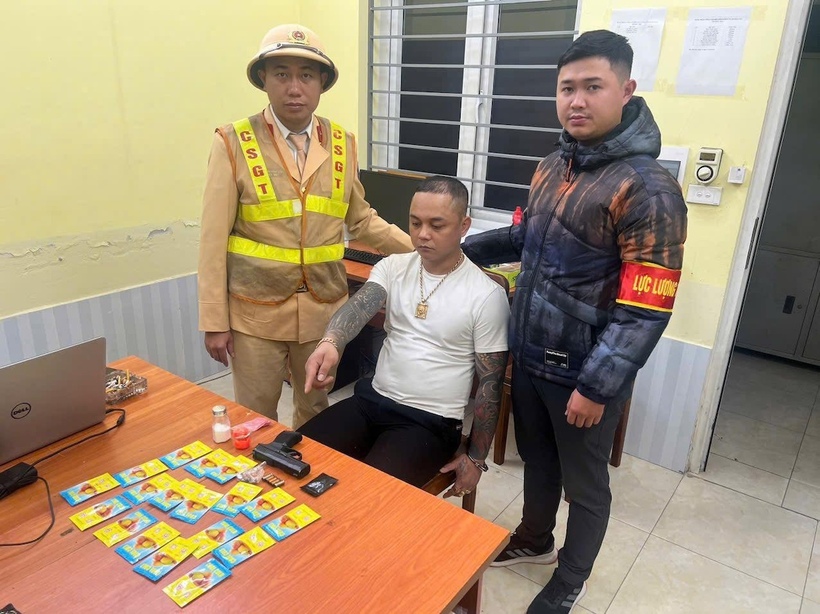 Nguyễn Văn Dậu cùng tang vật