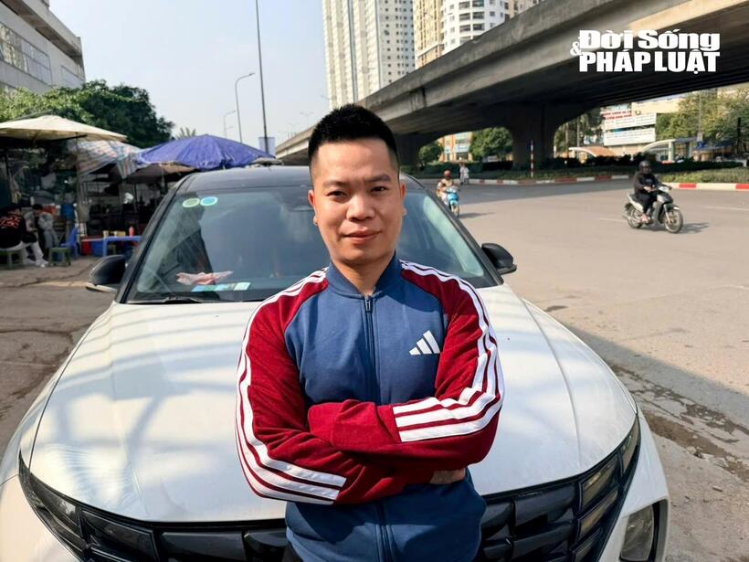 Anh Ngọc Sáng người dân thường di chuyển từ Thanh Hóa ra Hà Nội chia sẻ.