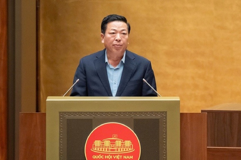 Bộ trưởng Bộ Xây dựng Trần Hồng Minh (Ảnh: Media Quốc hội).