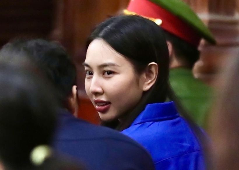 Thùy Tiên tại phiên tòa sơ thẩm 19/11. (Ảnh: VnExpress)