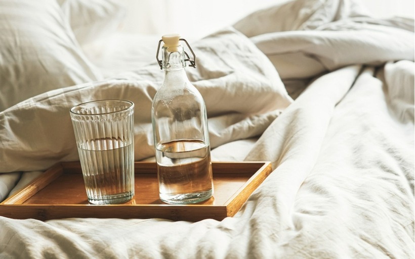 Việc bạn uống nước trước khi ngủ còn tăng gánh nặng cho thận, khiến cơ quan này phải làm việc vào thời điểm cần được hồi phục.